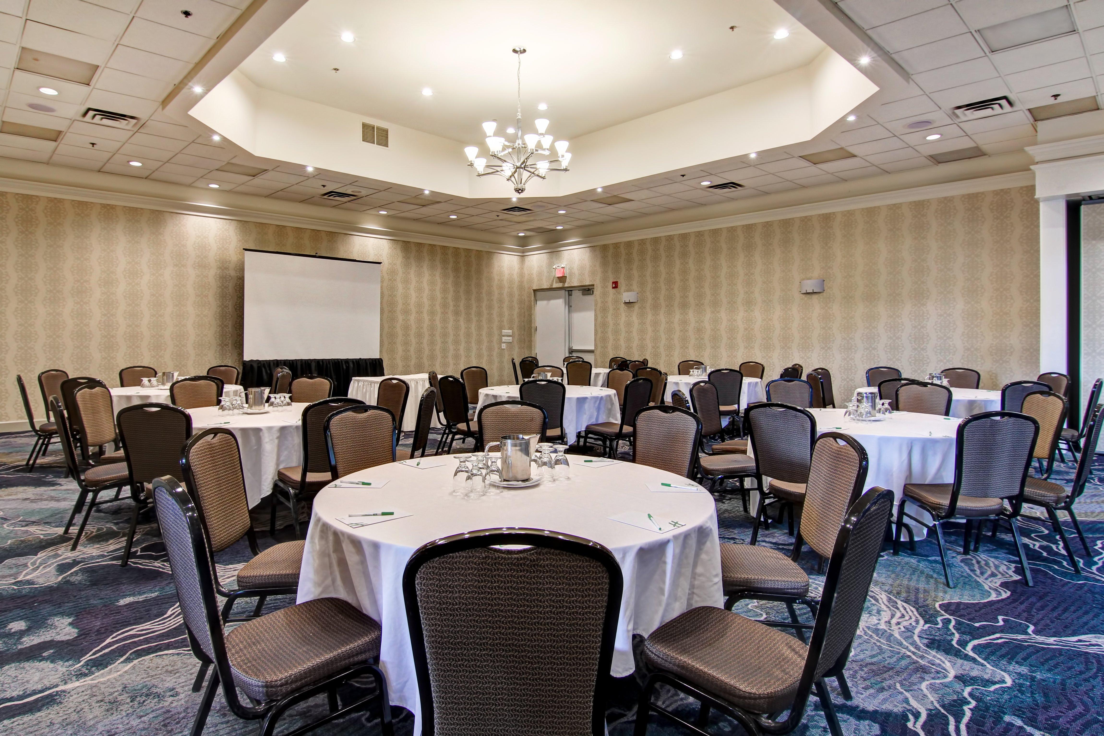 Holiday Inn Oakville Centre By Ihg מראה חיצוני תמונה