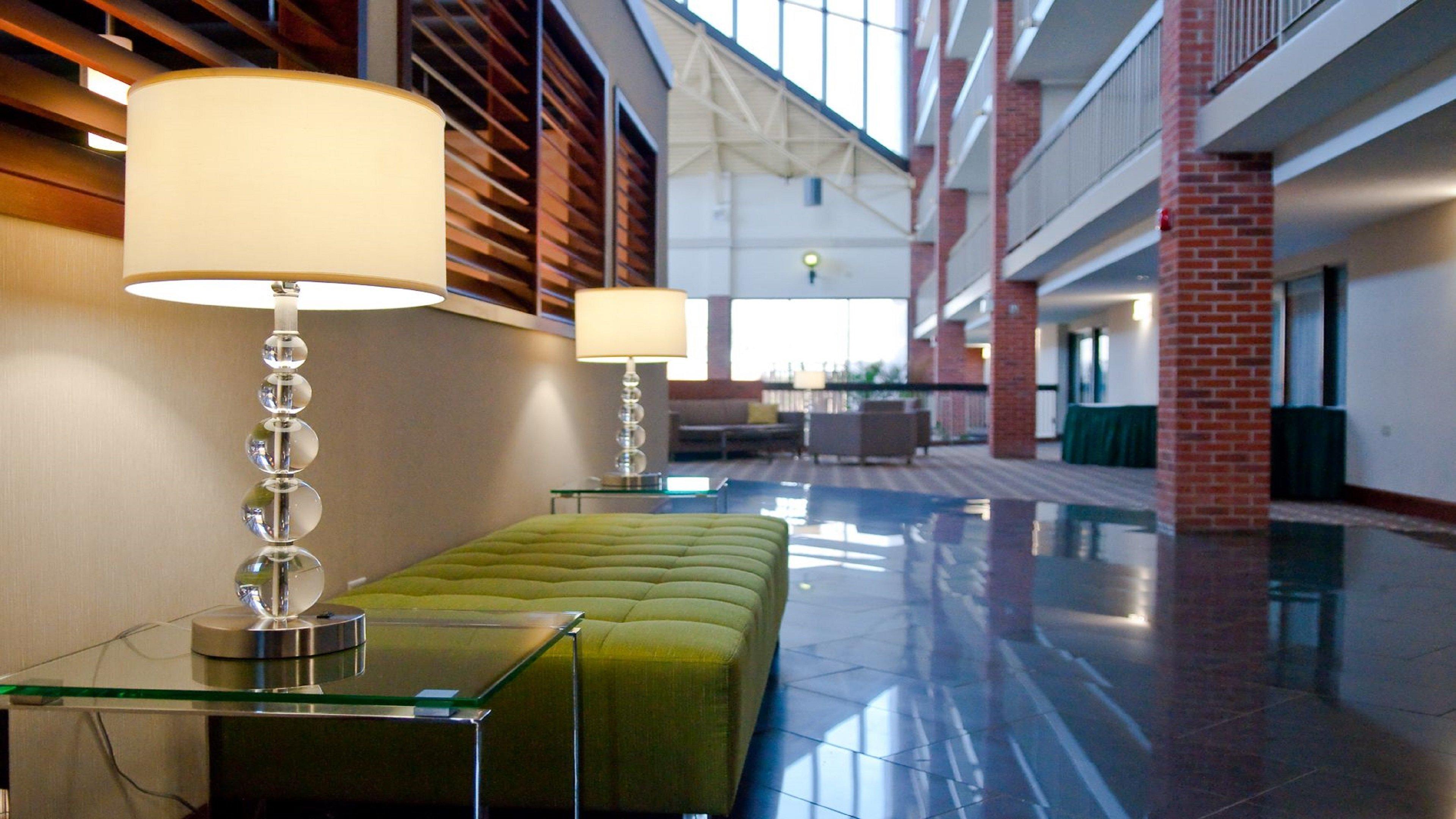 Holiday Inn Oakville Centre By Ihg מראה חיצוני תמונה