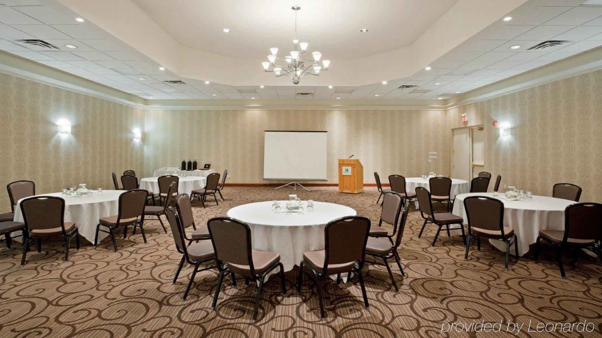 Holiday Inn Oakville Centre By Ihg מתקנים תמונה